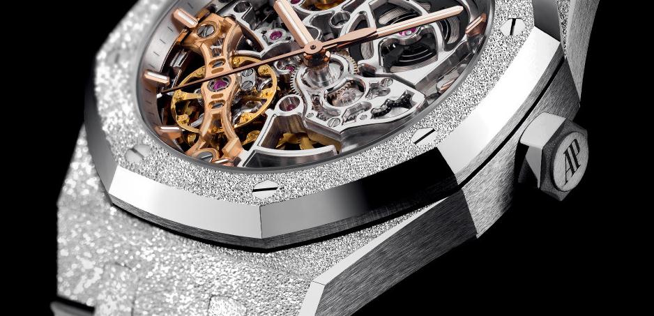 UK Dazzling Watches Fake Audemars Piguet Royal Oak 15466BC.GG.1259BC.01 Are Worth For You